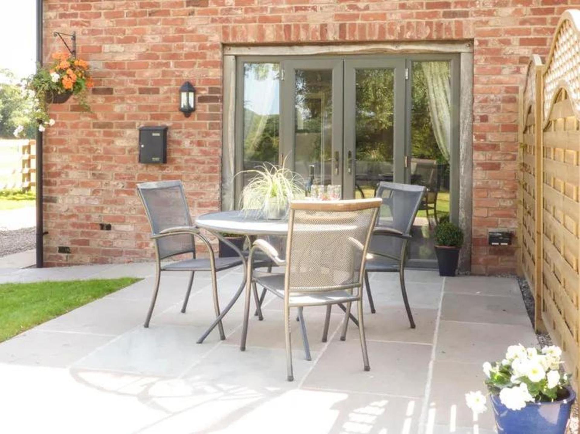 Rural Cottage-full Kitchen-pets Ok-paddock Holiday home Shrewsbury